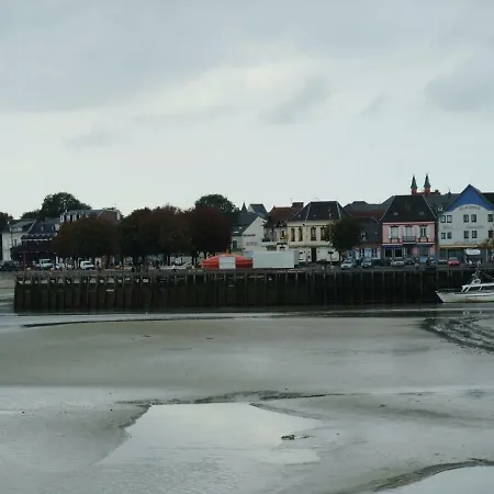 34 Διαμέρισμα *